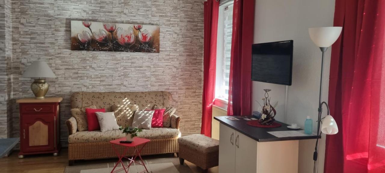 Appartement Meuble Romain Нидерброн-ле-Бен Екстериор снимка